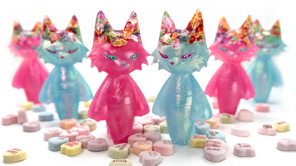 LE 20 Conversation Hearts Soonay Figure (BOTH VARIANTS)