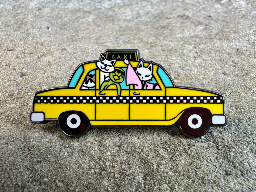 Soonay & Friends Taxi Pin