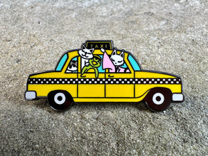 Soonay & Friends Taxi Pin